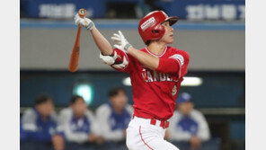 ‘장타자 변신’ 박성한, SSG 6연승 이끌어