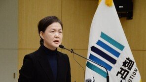 ‘승진 대가 뇌물, 입찰 비리 관여’ 전현직 소방청장 등 14명 기소