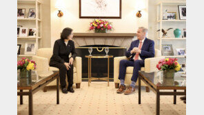 미국인 10명 중 4명, “중국=적”…反中 여론 역대 최고치 기록