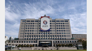 대통령실, 尹취임 1주년 맞아 재정비…의전비서관에 김승희 임명