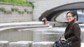 “연애란 웃다가도 등골 서늘한 것”… 구미호 설화 재해석한 이 소설