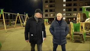 크렘린 “푸틴, 우크라 헤르손·LPR 방문”