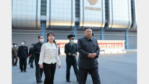 北 김정은 “군사정찰위성 완성…계획된 시일 안에 발사할 것”