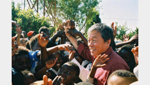 ‘亞슈바이처’ 이종욱-‘울지마 톤즈’ 이태석, 사진과 기록물로 다시 만난다