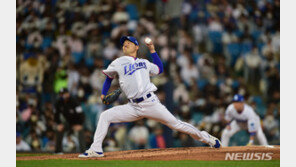 8회 1사까지 퍼펙트…부활한 백정현에 반가운 삼성