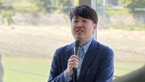 이준석 “신당 창당? 정신 못 차리는 당내 반란군 제압 생각뿐”