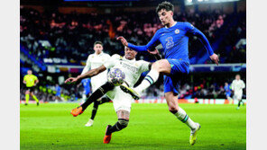 ‘15번째 챔스 우승 도전’ 레알 마드리드, 첼시 꺾고 4강 