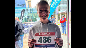 100m를 6초만에 뛴 마라톤 선수?…몰래 車 탔다 ‘실격’