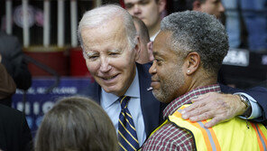 바이든, 빠르면 내주 2024 재선 출마 발표 예정- 美언론