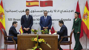 모로코경찰, 북부 스페인행 트럭서 마약 5.44 톤 압수