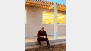 문재인 전 대통령 ‘평산책방’ 오늘 문 연다