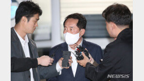 檢, ‘민주당 돈봉투 의혹’ 강래구 소환…구속 기각 후 첫 조사