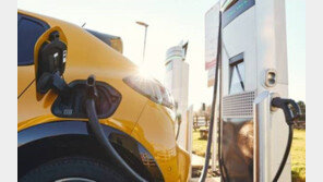 [EV 시대] 전기차로의 전환이 자동차 업계에 미치는 영향 