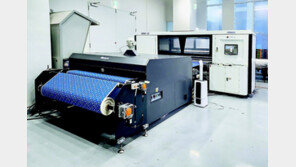 친환경 디지털 텍스타일 명가… “공유 공장 모델 제시” 