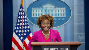 백악관 “韓, 우크라에 제공 가능한 어떤 지원도 환영”