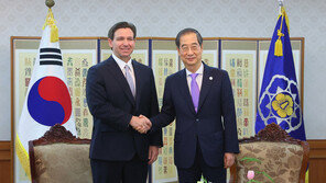 한총리, ‘美공화당 유력 대선주자’ 드샌티스 플로리다 주지사 면담