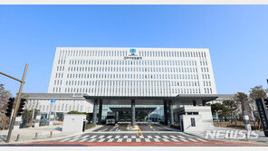 이상직 구속기한 만료 코앞…재구속 위해 3개의 덫 친 검찰