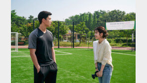 드림·슈퍼마리오, 공개 첫 날 1·2위…쌍끌이 흥행 간다