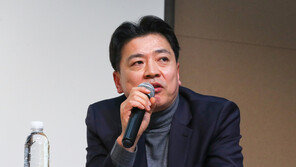 경찰, ‘천공 의혹’ 부승찬 전 국방부 대변인 2차 소환조사