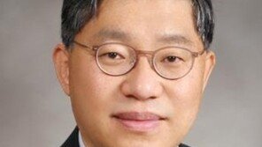 ‘文정부 임명’ 강현수 국토연구원장 자진 사퇴