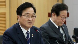 [단독]‘86 용퇴론’ 부는 민주당, 민주유공자예우법 재추진키로