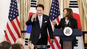 “우린 검사 출신” 美부통령, 尹대통령과 오찬중 웃음바다 만들어