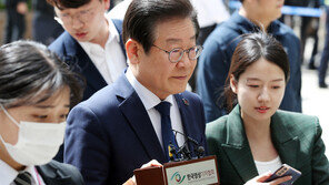 이재명, 웃으며 유동규에 직접 질문…“많이 힘들죠?” “아니요”