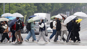 토요일 밤까지 전국 비…서해안 밤에 대기질 ‘나쁨’