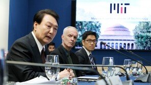 MIT 간 尹 “바이오-디지털 결합, 인류 삶 바꿔” 