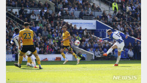 ‘황희찬 교체 출전’ 울버햄튼, 브라이튼에 0-6 참패