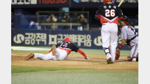 KIA, ‘발야구’ LG 상대 진기록…역대 7번째 삼중도루