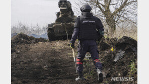 우크라전 413일…러, 바흐무트 4개 블록 장악 주장