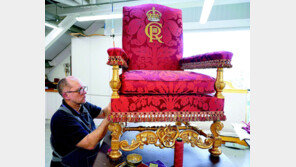 6일 英 대관식… 진짜 ‘왕좌’ 