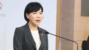 감사원, 내일 전현희 불러 의견 청취…실지감사 착수 9개월 만