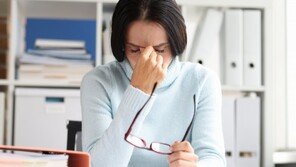 실명 부르는 녹내장, 10명 중 1명은 2030…원인은 ‘이것’?