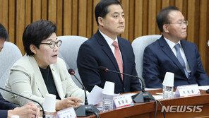 與노동개혁특위, ‘공정채용법’ 추진…“고용세습 뿌리 뽑겠다”