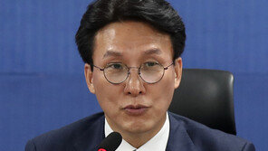 민주 김민석 “尹, ‘대선 공약’ 간호법 거부권 이해 안돼”
