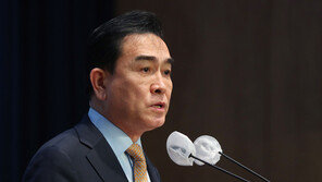 최재성 “태영호 녹취록, 실제라면 법 위반 행위”