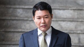 ‘추미애 불륜설’ 유포한 박근혜 제부 신동욱, 1심서 실형