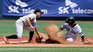 비봉고 김한결, 2루 도루는 허용못해 [포토]