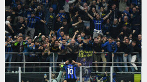 AC밀란 또 울린 인터밀란… 13년만에 챔스 결승行 