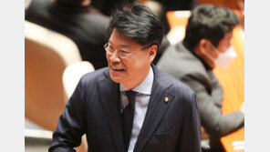 장제원 “총선승리라는 가장 어려운 산 남아…주인의 마음 가져야”