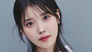 아이유, 가정의 달 맞아 양평군에 1000만원 성금 기부