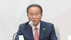 윤재옥 “간호법, 수정안으로 합의 제안…野 입장 기다리고 있어”