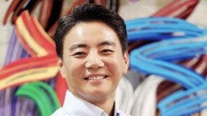 실라키스 前 사장과 재회… 김지섭 벤츠코리아 부사장, 미국법인 승진 발령