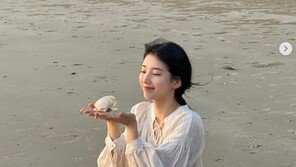 ‘하의 실종’ 수지, 동화 같은 비주얼…“세상 혼자 사는 미모”