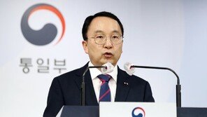 정부 “연락사무소 폭파 447억 배상을” 北에 첫 손배소