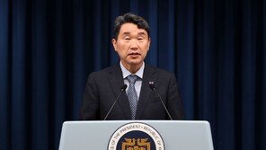 이주호 “등록금 규제, 총선후 완화…2028년 대입 대학재량 확대할 것”