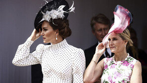 英왕실의 모자 패션