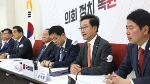 與 “산업은행 본점 부산 100% 이전” 재확인